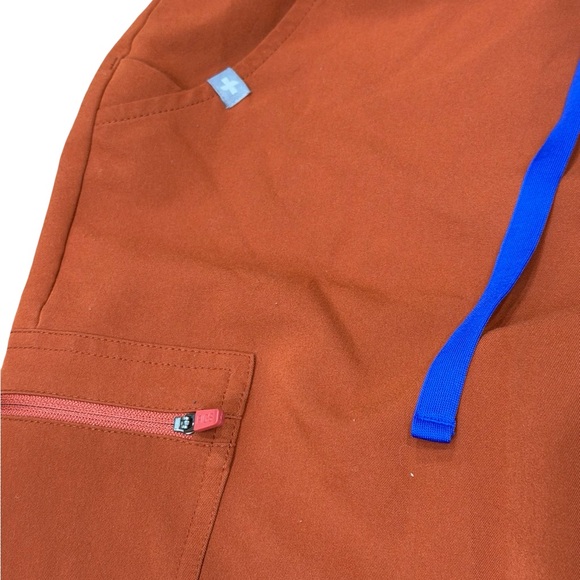 🧡 FIGS Zamora Jogger Scrub Pants Auburn Orange High Waisted Small Tall - Picture 13 of 16